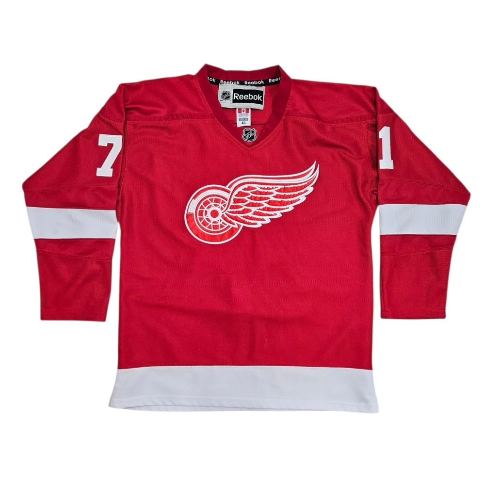 Detroit Red Wings Dylan Larkin Reebok Edge 2.0 Jersey Size 46 Made in Canada